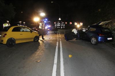 Pforzheim: Frontalzusammenstoss fordert 3 Schwerverletzte